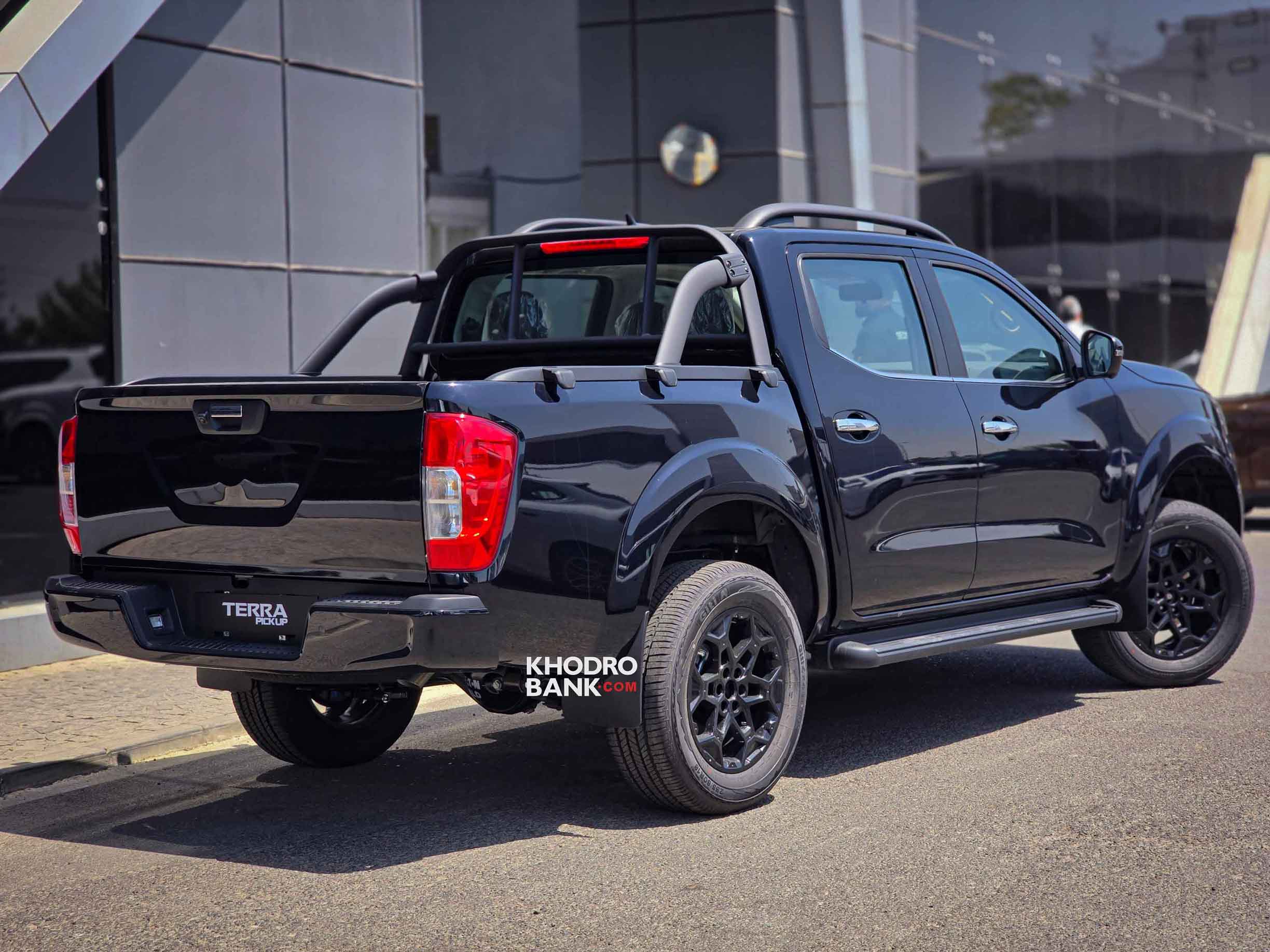 مانیان ترا پیکاپ