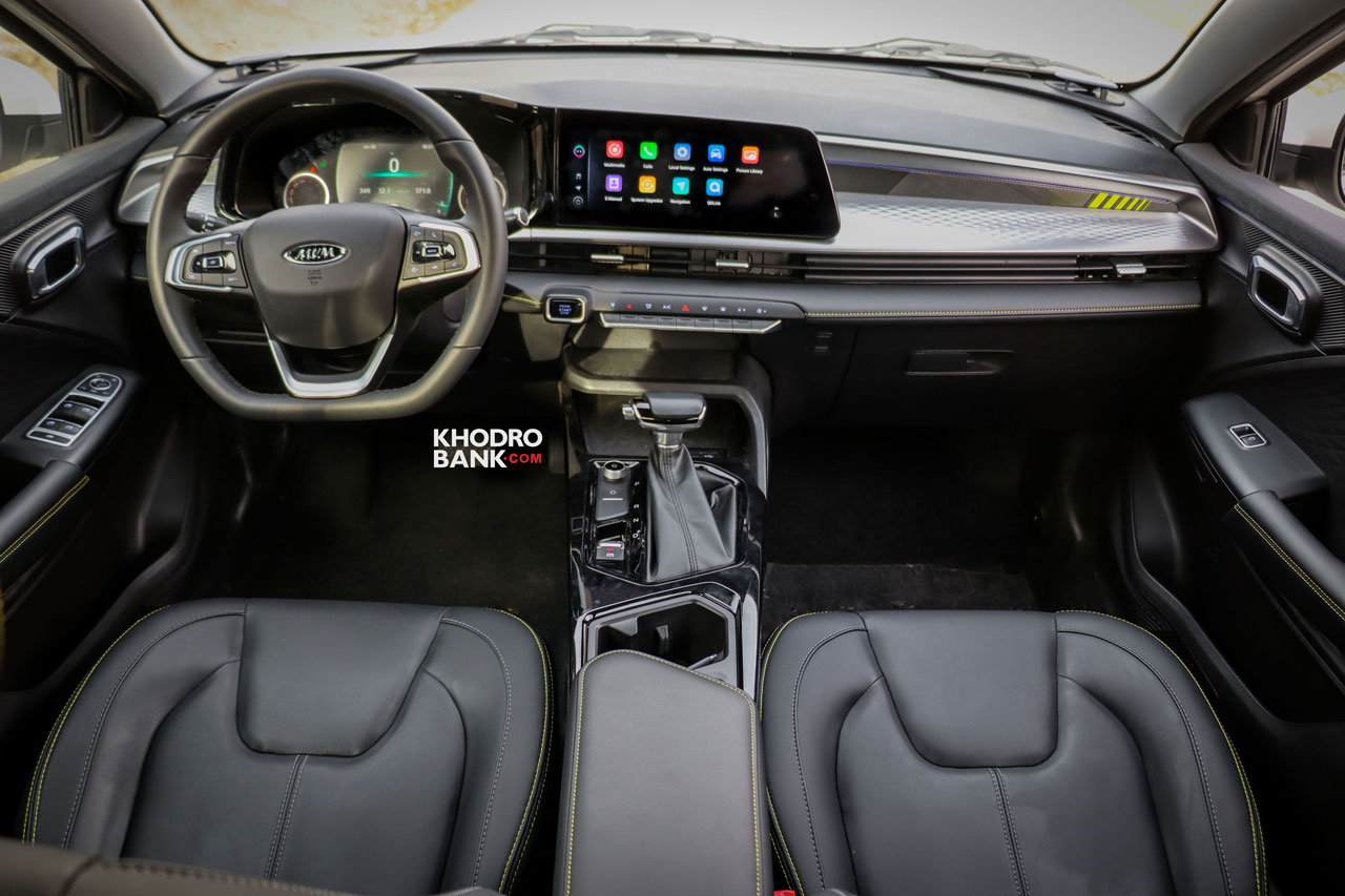 عکس داخل X33 کراس