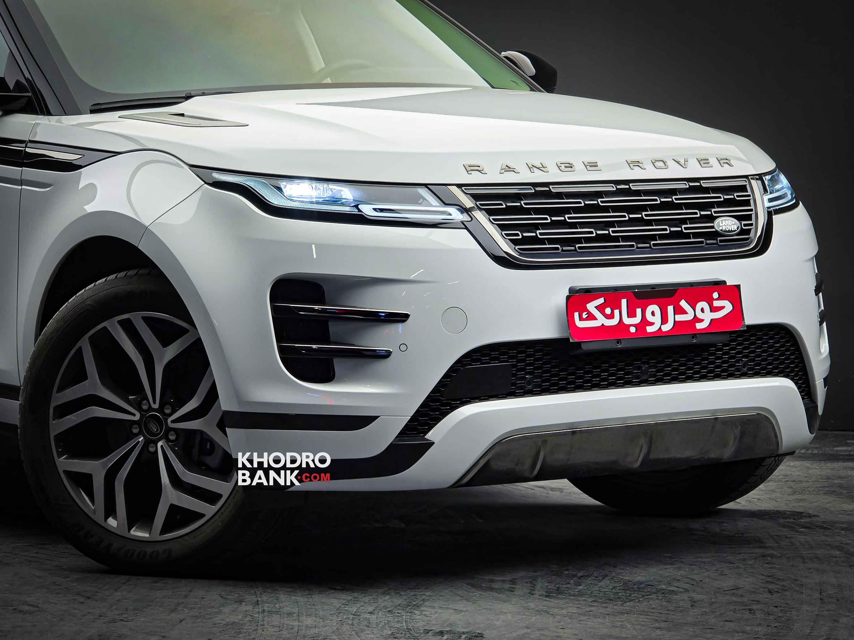 رنج‌روور ایووک L