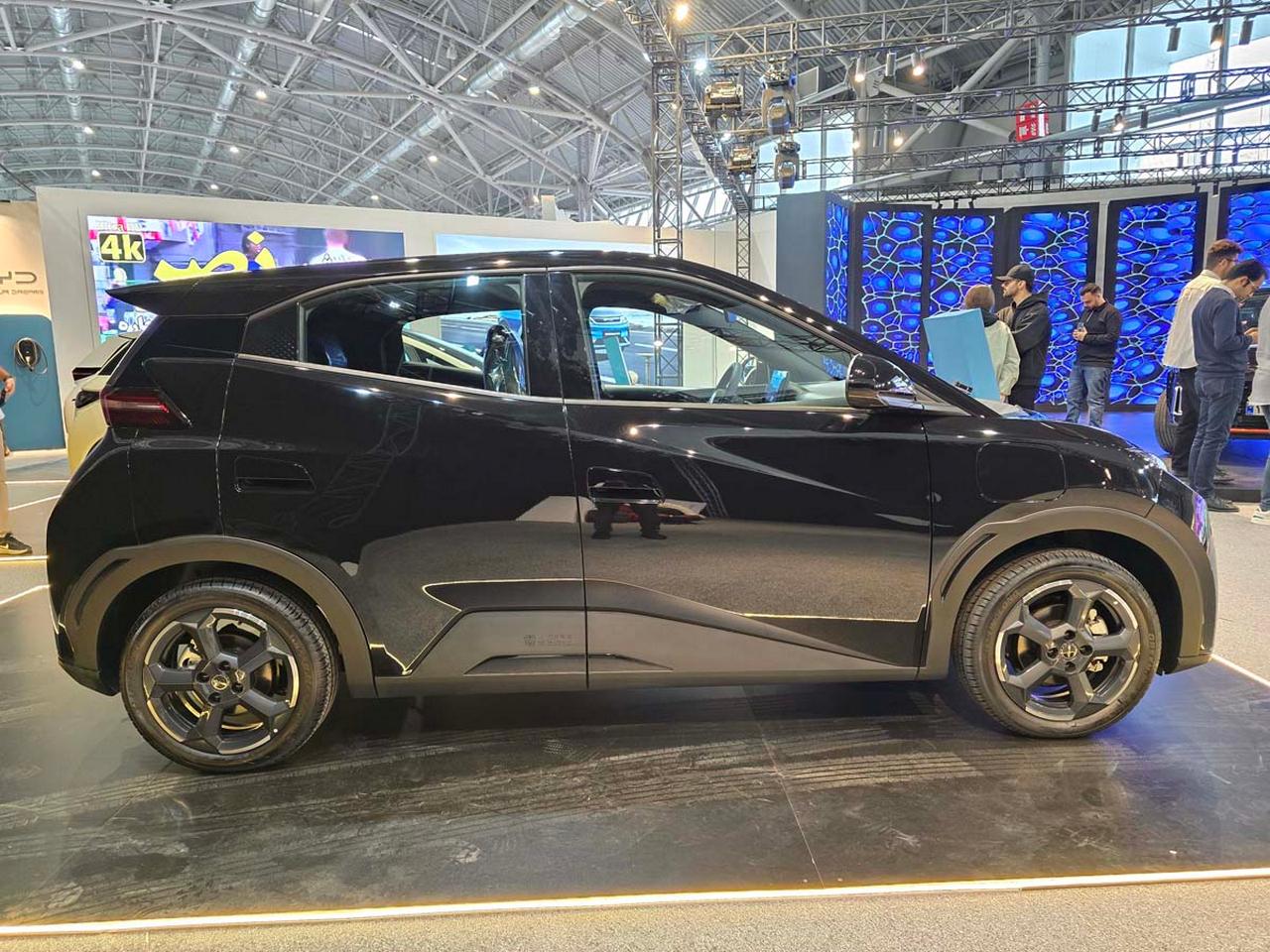 بی وای دی سیگال