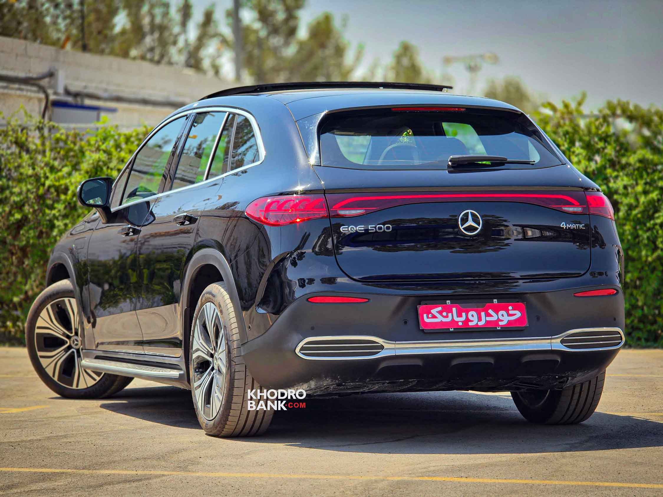 عکس بنز EQE 500