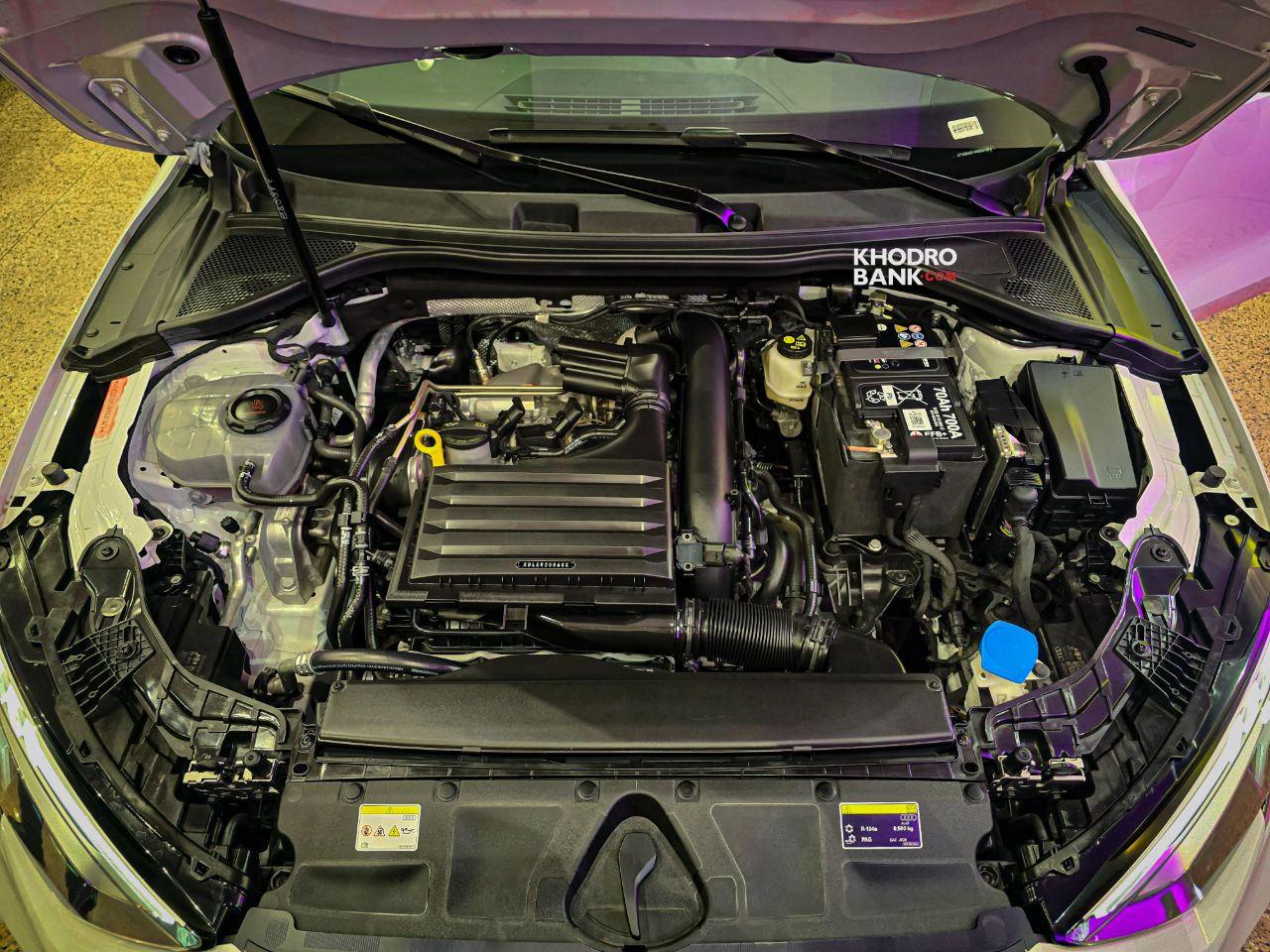 عکس موتور آئودی A3 اسپرت بک