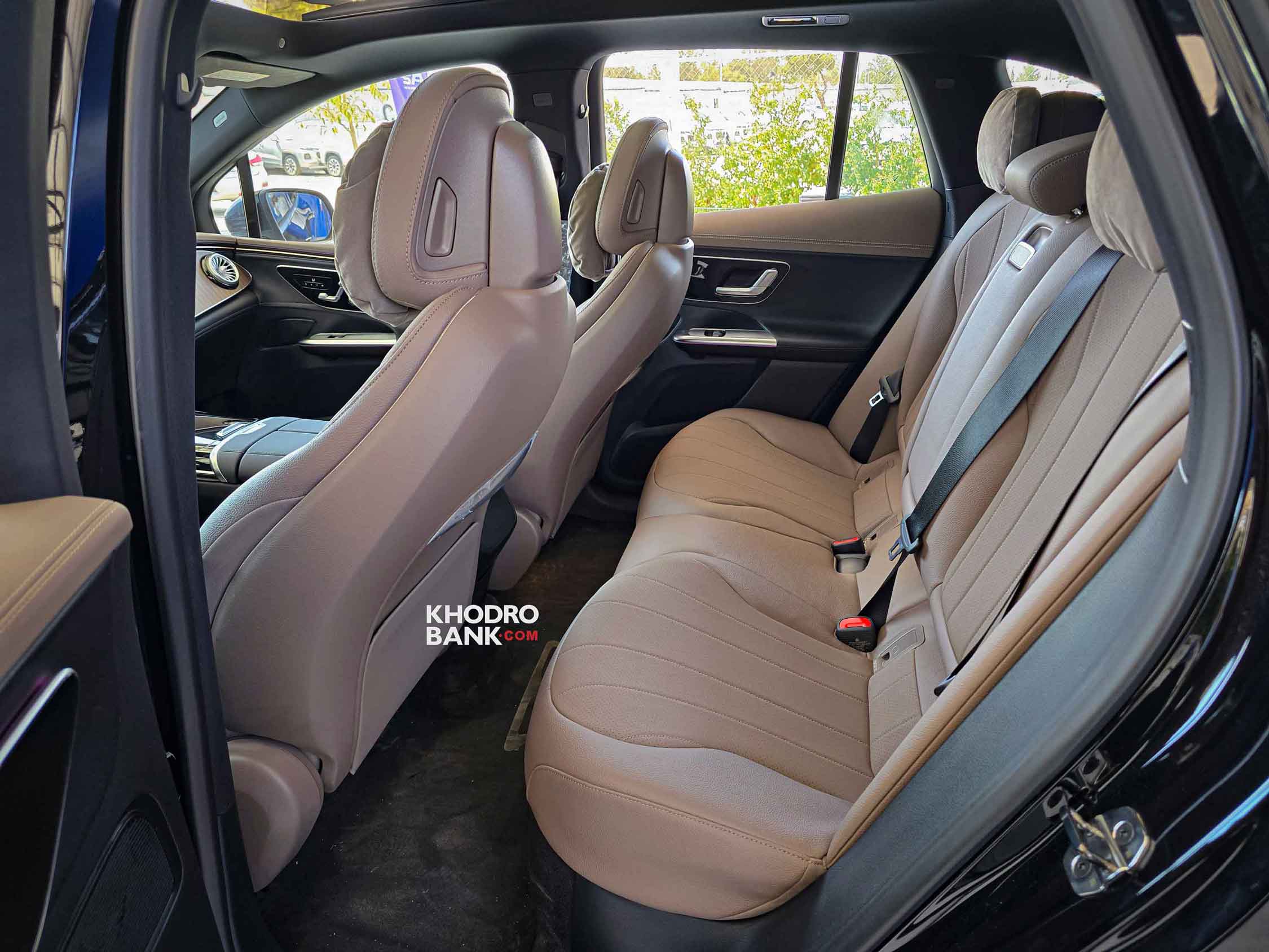 مرسدس بنز EQE 500