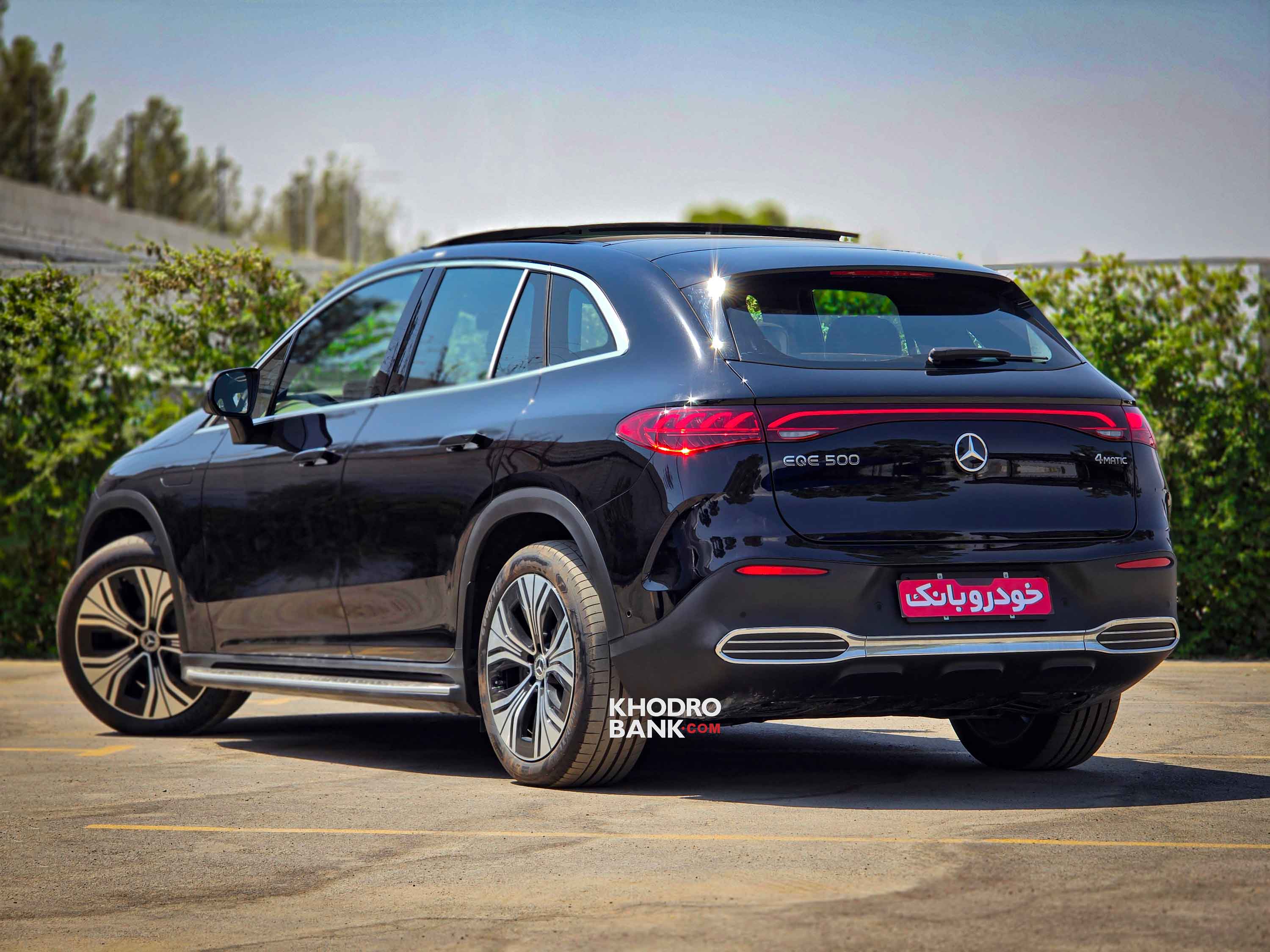 مرسدس بنز EQE 500