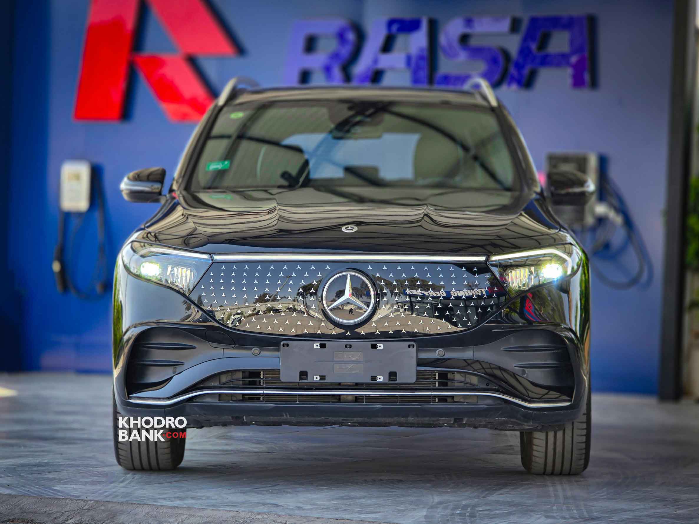 مرسدس بنز EQB 260