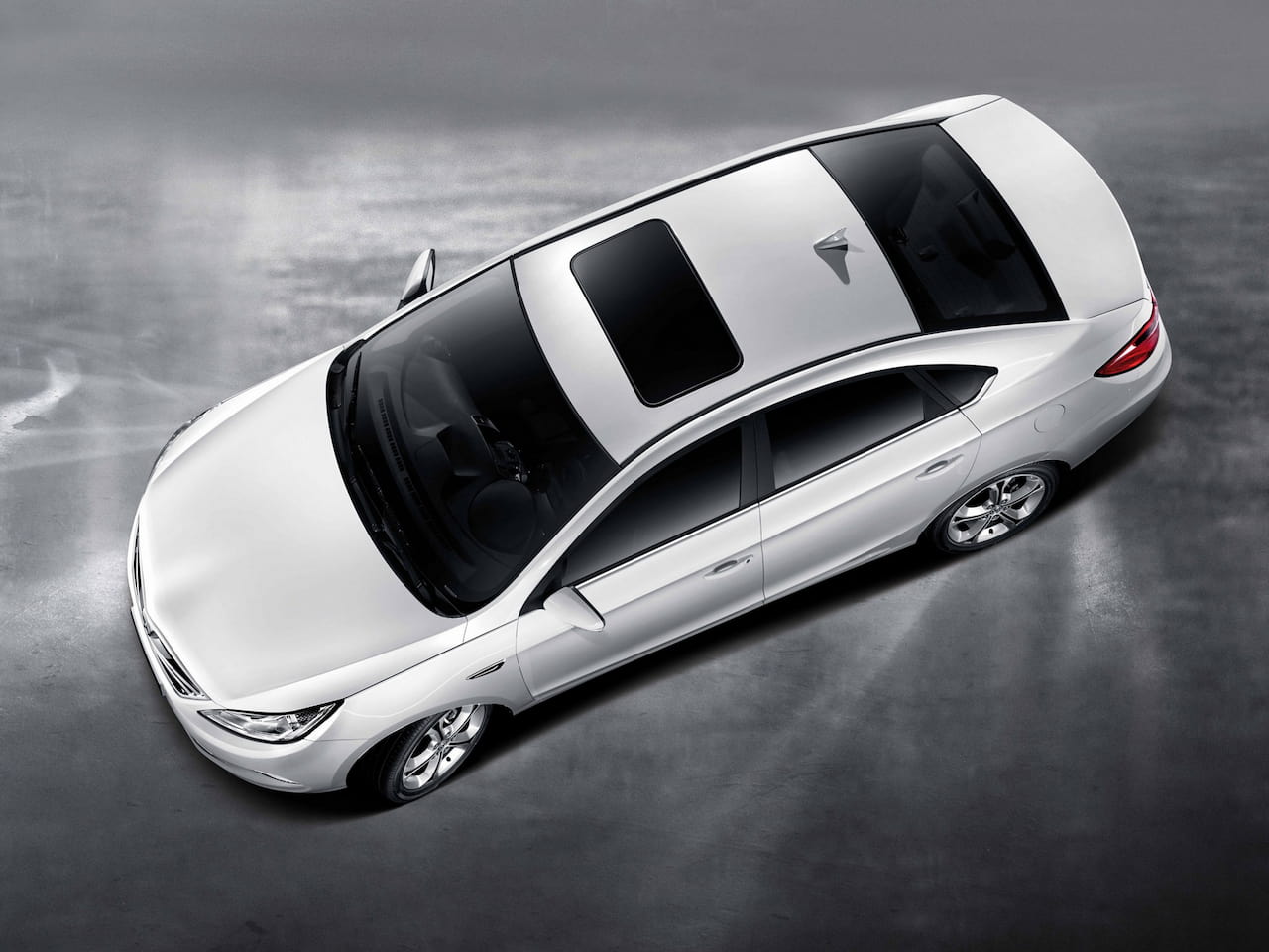 عکس موتور چانگان ایدو