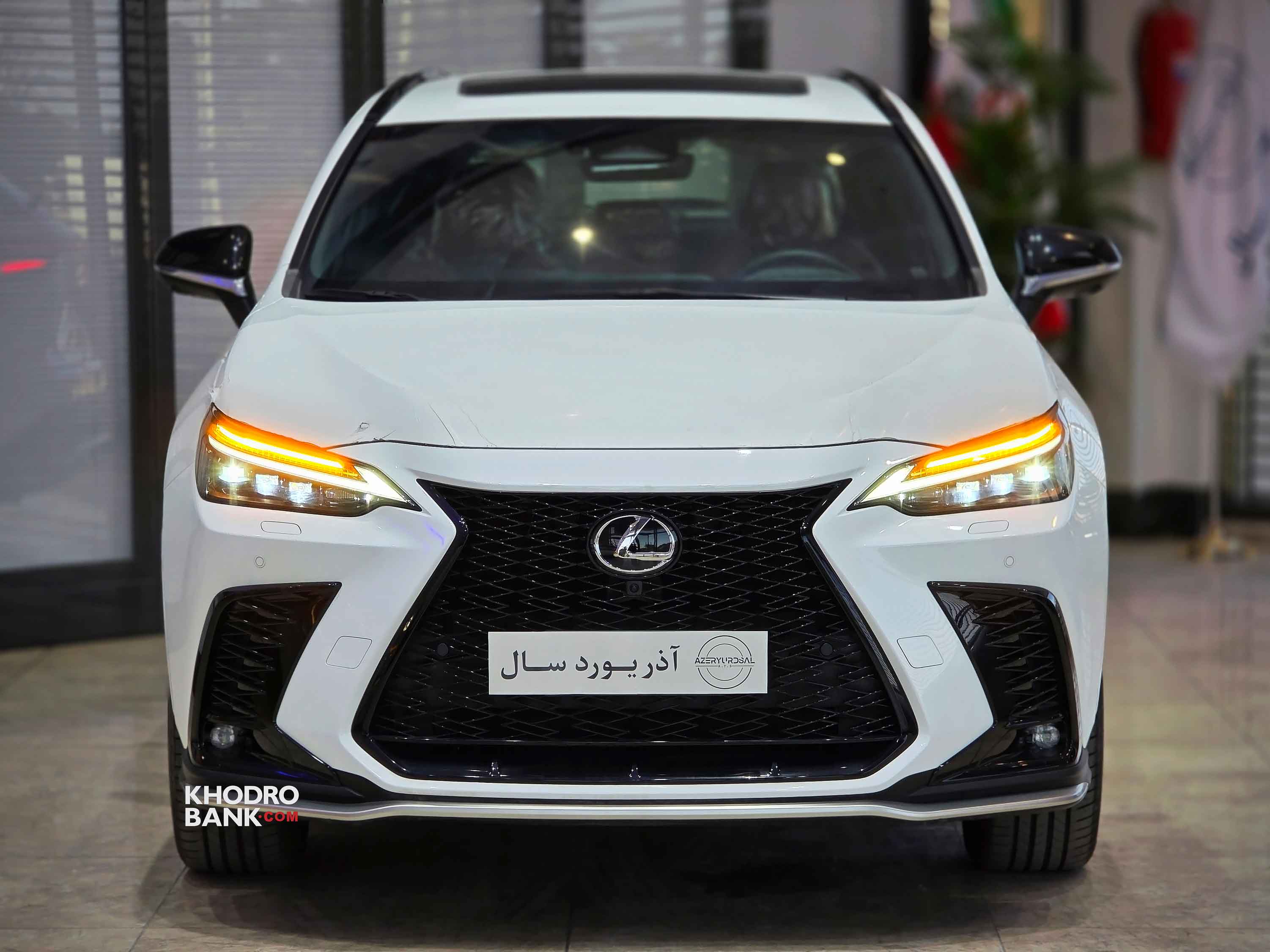 لکسوس NX350