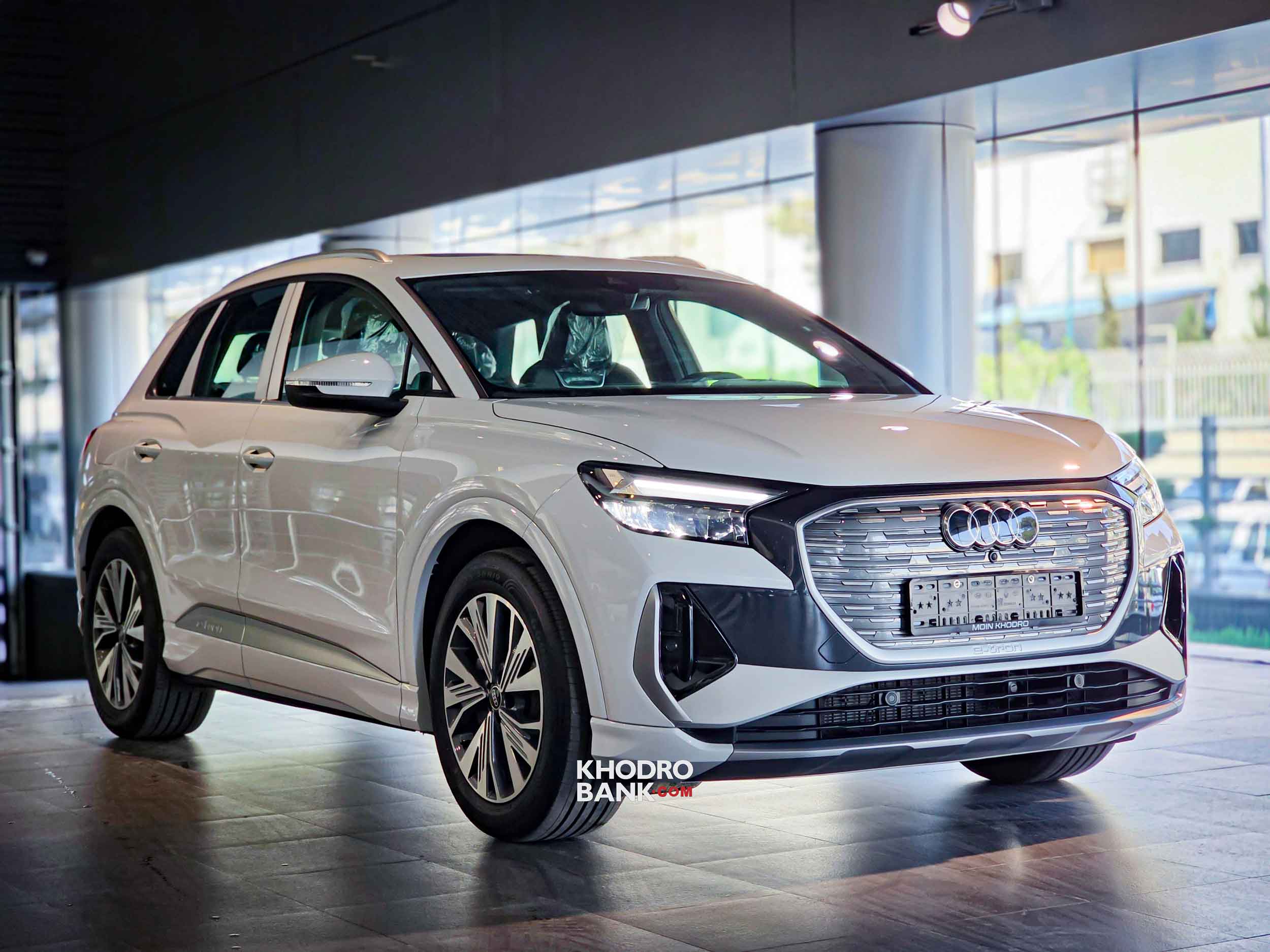 آئودی Q4 e-tron 40