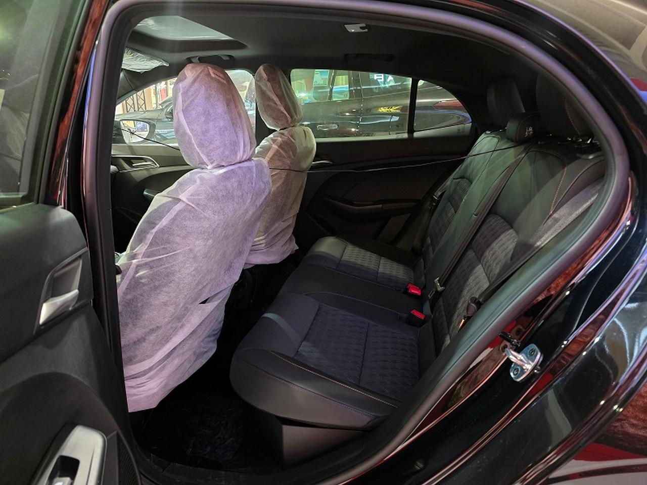 ام جی 3 هیبرید