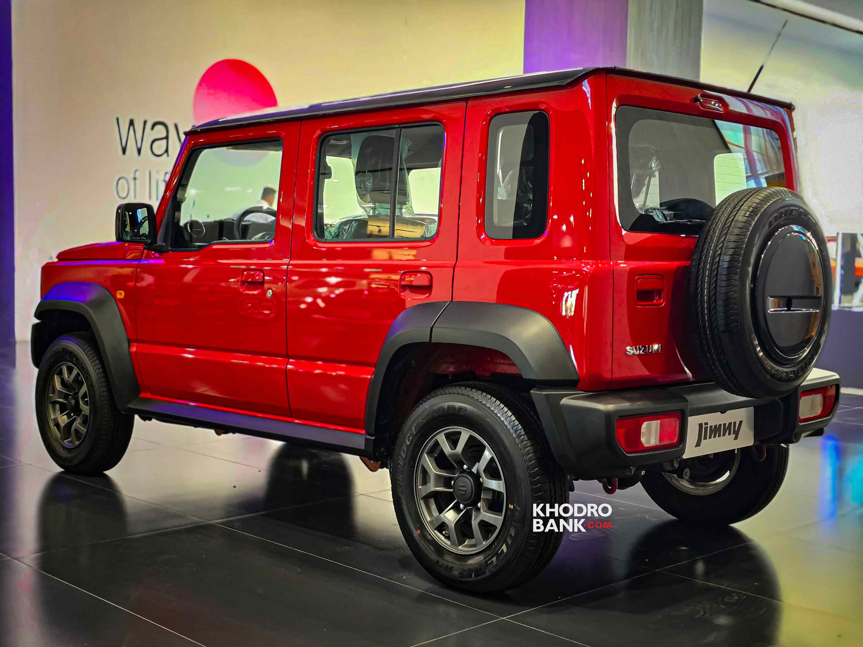 سوزوکی جیمنی 5 در