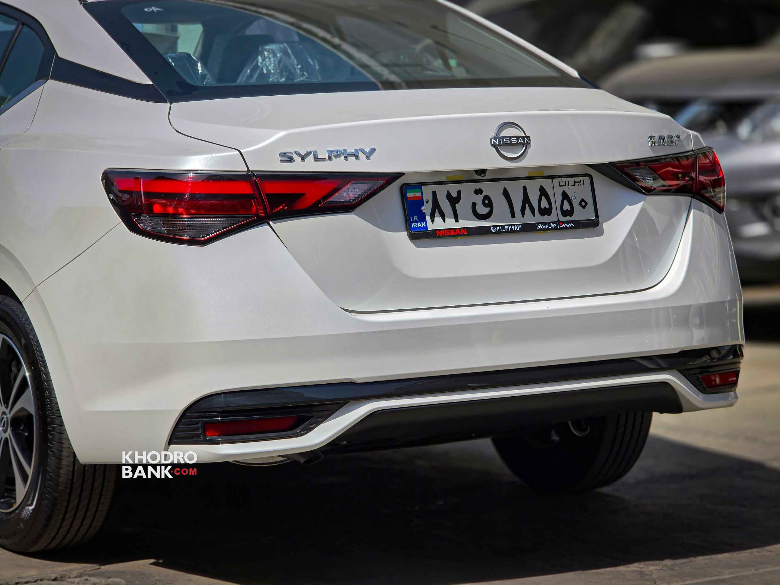 نیسان سیلفی Enjoy Edition