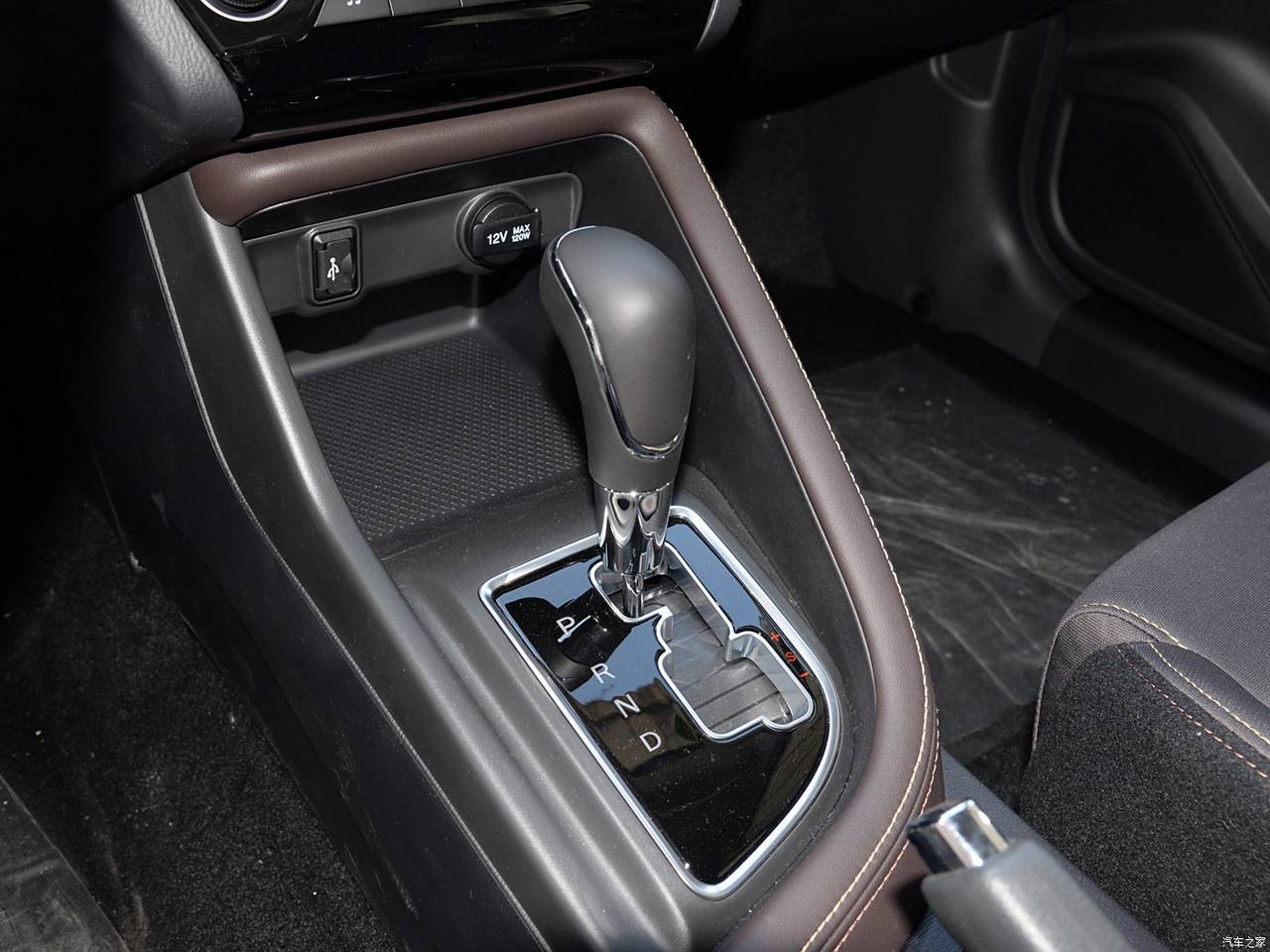 اینووی هیبرید Envoy HEV