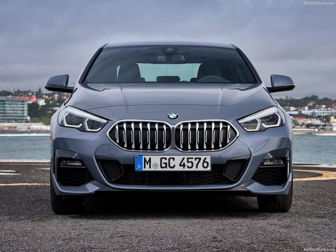 بی ام و 225L MSport