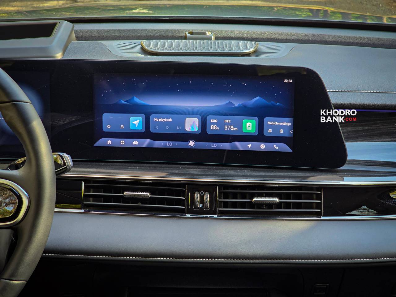 فونیکس FX برقی