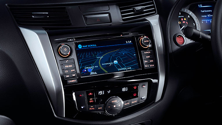 نیسان ناوارا