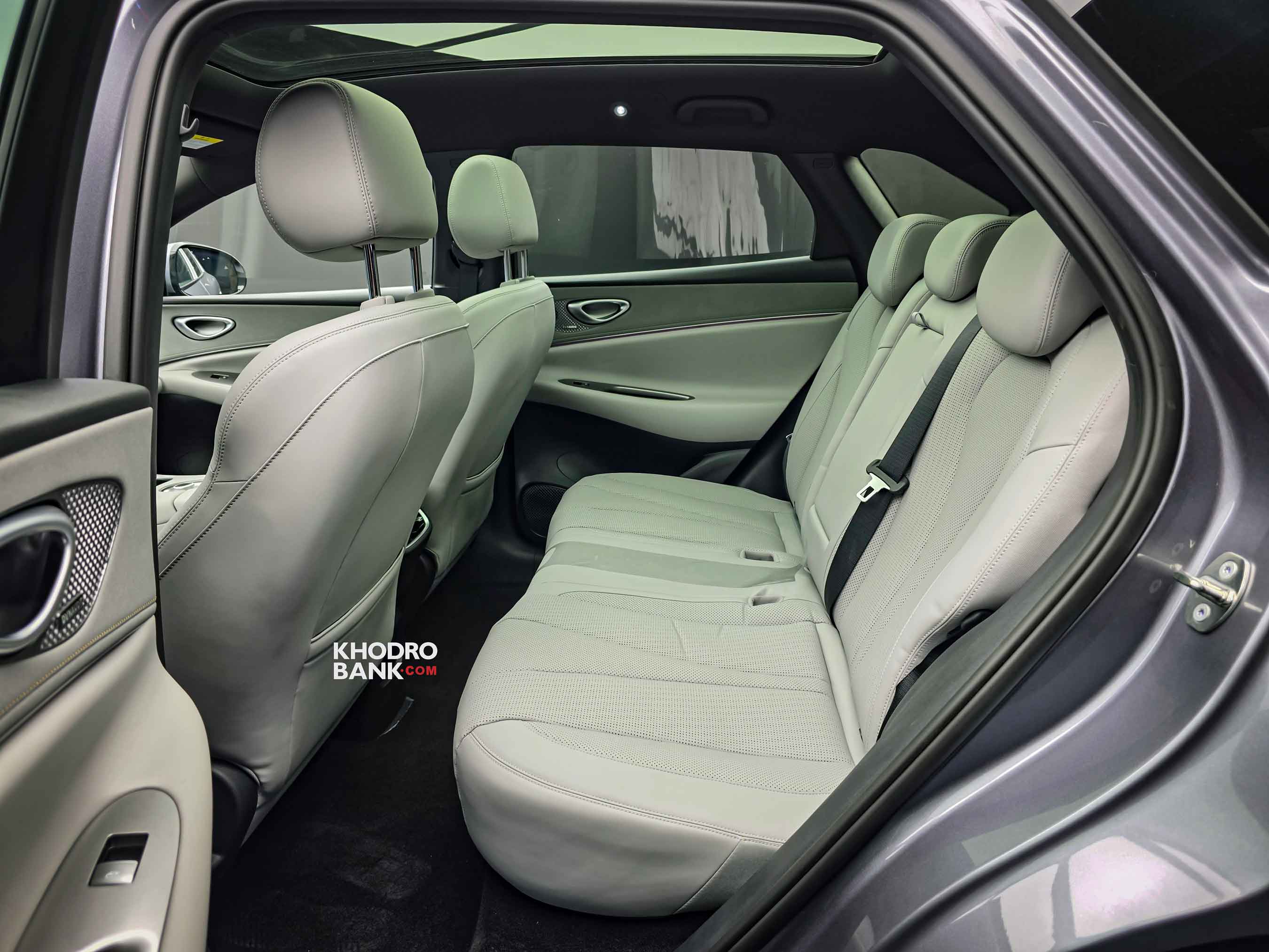 بی‌وای‌دی سیلیون 06