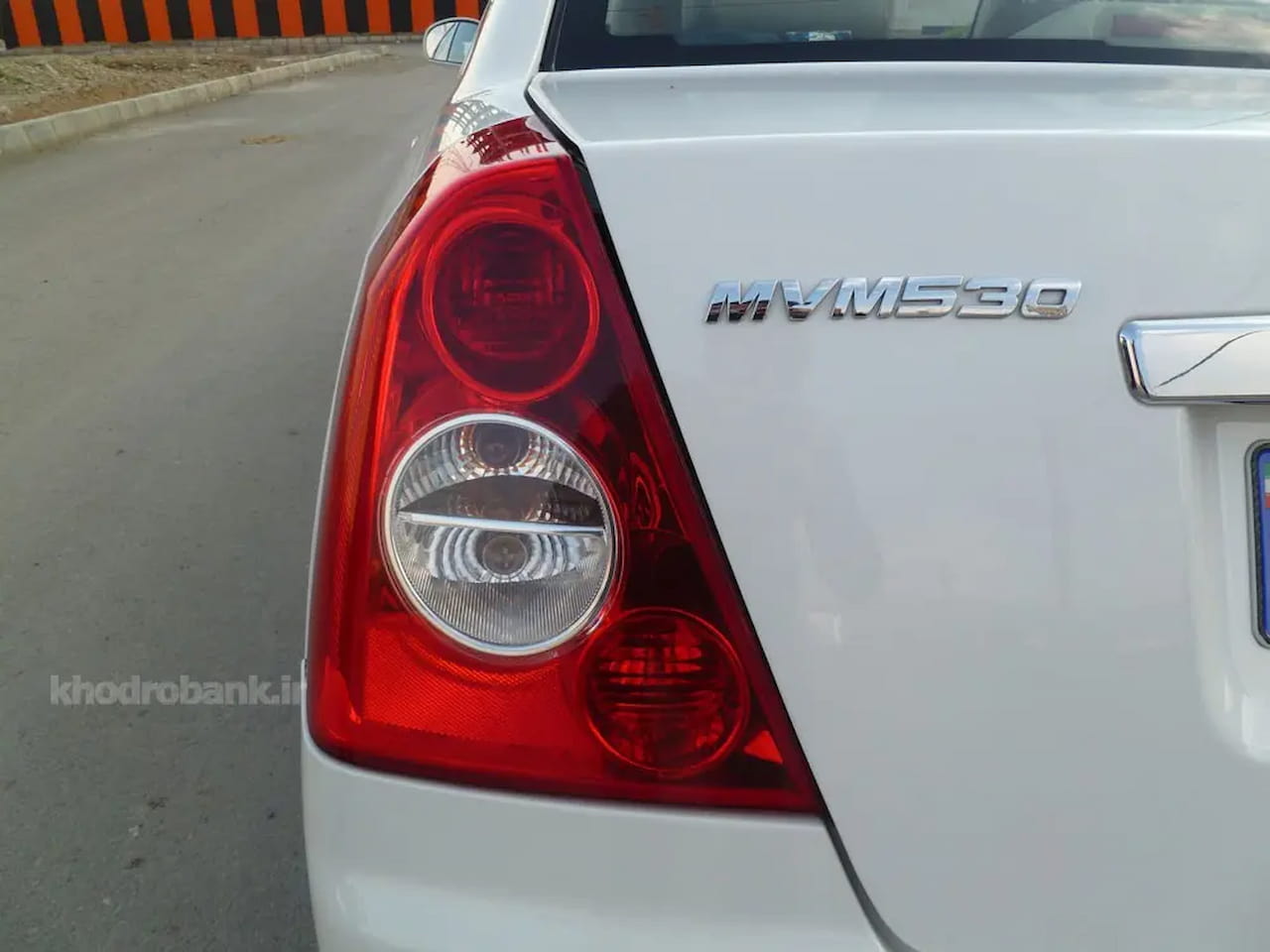 عکس ماشین ام وی ام 530