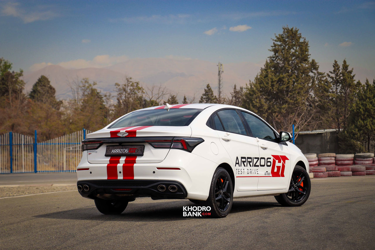 نمای جانبی آریزو 6 جی تی