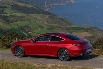 تصویر نمای ظاهری خودرو مرسدس بنز CLE200 کوپه