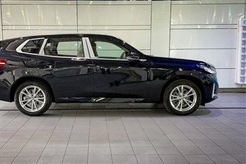 BMW X3 xDrive 25L Luxury Package - 6