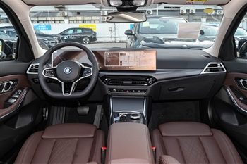 بی ام و i3 eDrive 35L - 7