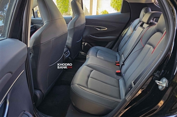 تصویر جزئیات و امکانات داخل کابین چانگان UNI-T