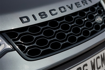 تصویر نمای ظاهری خودرو لندروور دیسکاوری اسپرت 