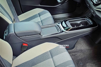 فولکس واگن ID.4 Pure Plus - 42