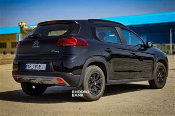 نمای سه رخ عقب سیتروئن C3-XR