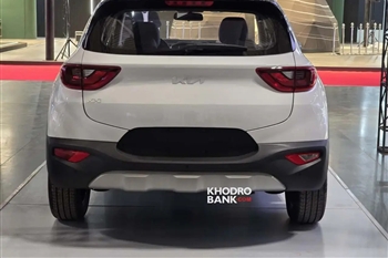 نمای عقب کیا استونیک