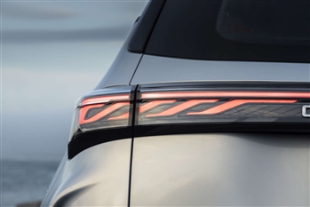ام وی ام X5 - 9