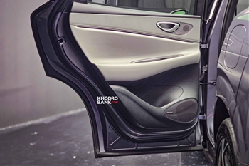 تصویر جزئیات طراحی رودری عقب جچ در ماشین BYD Sealion 06