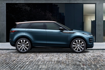 تصویر نمای ظاهری خودرو رنج روور ایووک L