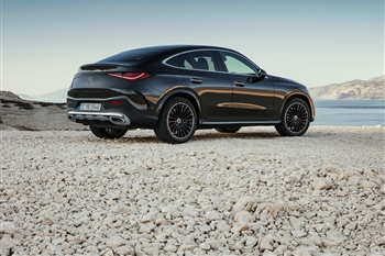 تصویر نمای ظاهری خودرو مرسدس بنز GLC 200 Coupe