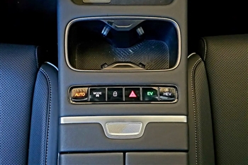 کنسول وسط لوکانو L7 Phev