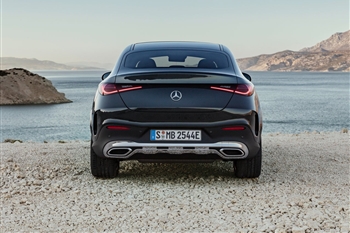 تصویر نمای ظاهری خودرو مرسدس بنز GLC 200 Coupe