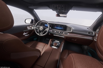 تصویر فضای داخل کابین خودرو مرسدس بنز GLE 450 کوپه