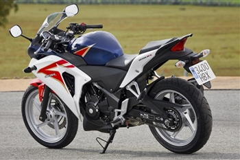 هوندا CBR 250 - 4