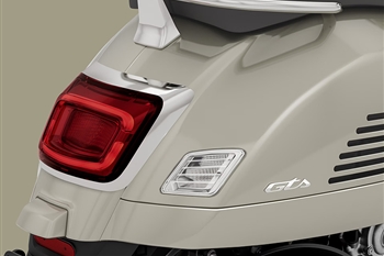 وسپا GTS 300 - 8