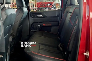 فضای ردیف عقب پیکاپ بلیز آر 500