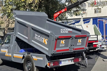 نمای عقب نیسان وانت اکستند