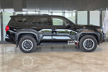 نمای جانبی Toyota 4Runner