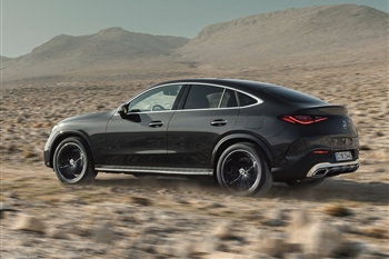 تصویر نمای ظاهری خودرو مرسدس بنز GLC 200 Coupe