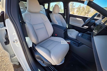 تصویر صندلی های ردیف جلو خودرو لوو XC70