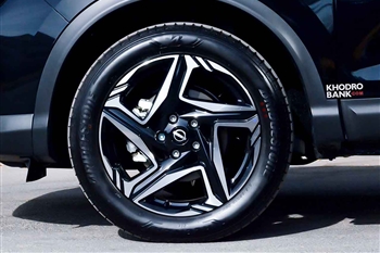 عکس از جزئیات طراحی رینگ اسپرت آلومینیومی ماشین نیسان قشقایی HONOR