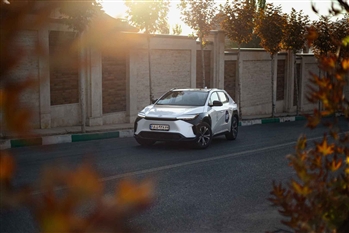 تصویر نمای خارجی از خودرو تویوتا BZ4X