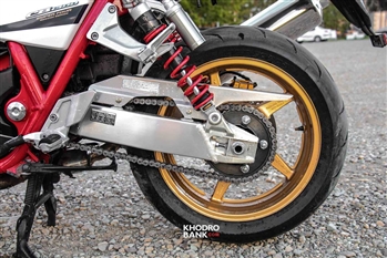 هوندا CB 1300 - 18