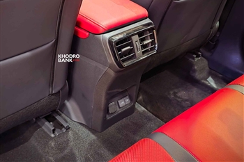 تصویر جزئیات طراحی داخل کابین و امکانات لکسوس NX350