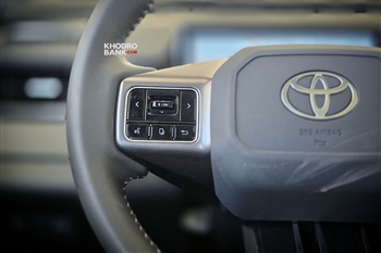 دکمه‌های کنترلی روی فرمان RAV4 2026