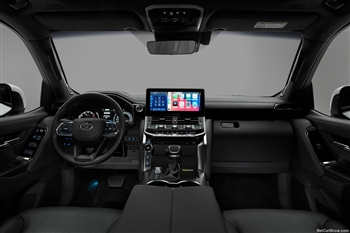 تویوتا لندکروزر LC300 VXR - 7